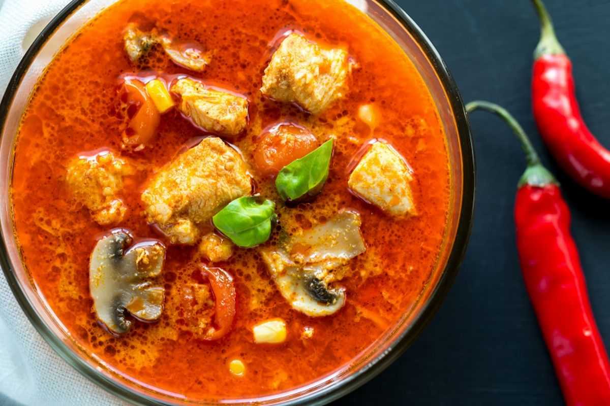 Inilah 10 Cara Menikmati Makanan Pedas Tanpa Takut Sakit Perut